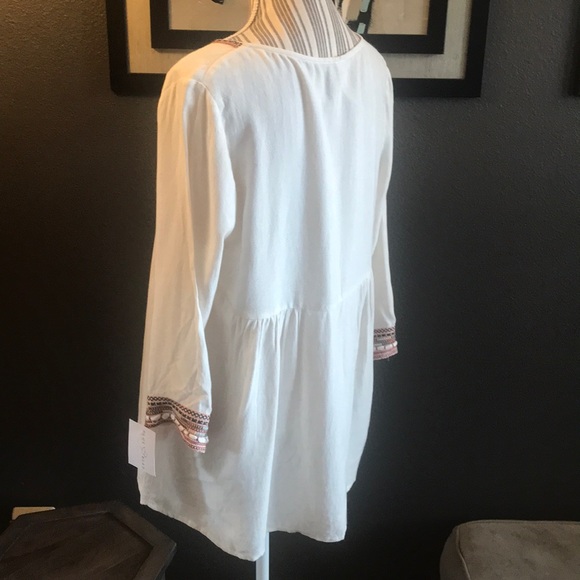 🔥1 hr SALE - Andree Blue, peasant top - Picture 4 of 5